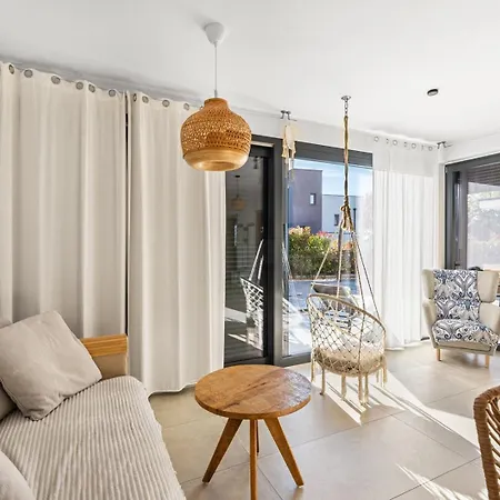 Casa Dora Διαμέρισμα Πόρετς