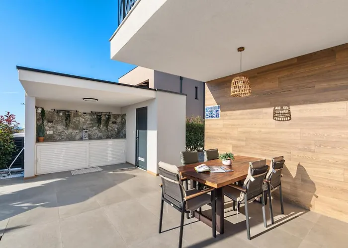 Διαμέρισμα Casa Dora *